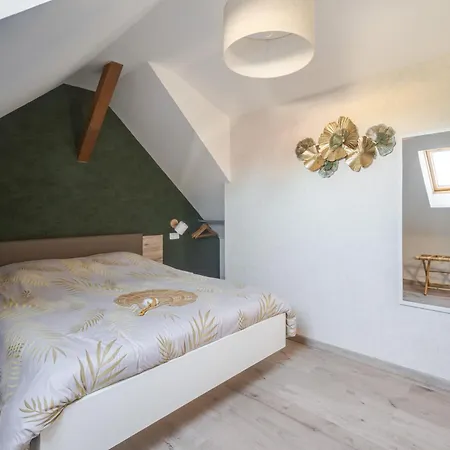 Holiday home Kymsourit - Piscine,spa,sauna *